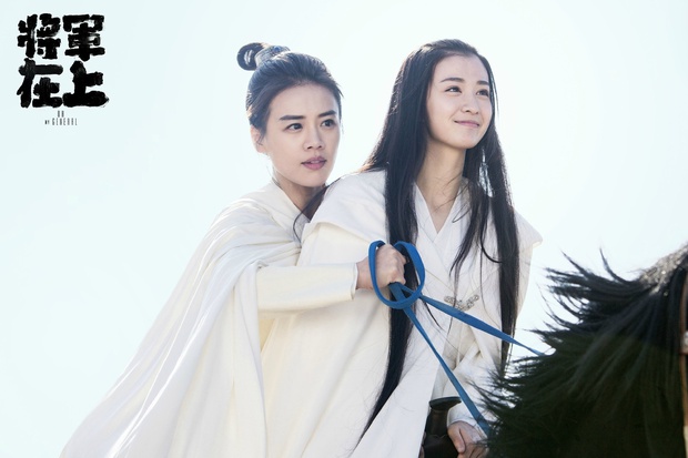 Mỹ nhân Hoa ngữ đọ sắc với tạo hình hắc y: Triệu Lệ Dĩnh đẹp ma mị, Lưu Diệc Phi lép vế trước bản sao của chính mình - Ảnh 23. Mỹ nhân Hoa ngữ đọ sắc với tạo hình hắc y: Triệu Lệ Dĩnh đẹp ma mị, Lưu Diệc Phi lép vế trước bản sao của chính mình - Ảnh 23.