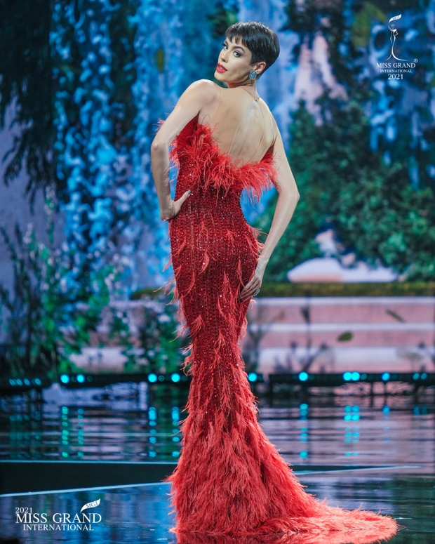 4 Á hậu tranh ngôi vương với Việt Nam tại Miss Grand 2021: Soi lại trang phục các vòng mới thấu áp lực của Thuỳ Tiên - Ảnh 4.