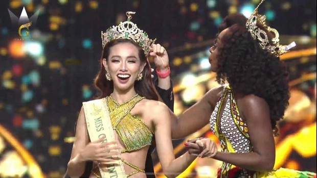 Thuỳ Tiên ứng xử thế nào mà đăng quang Miss Grand International 2021 - Ảnh 8.
