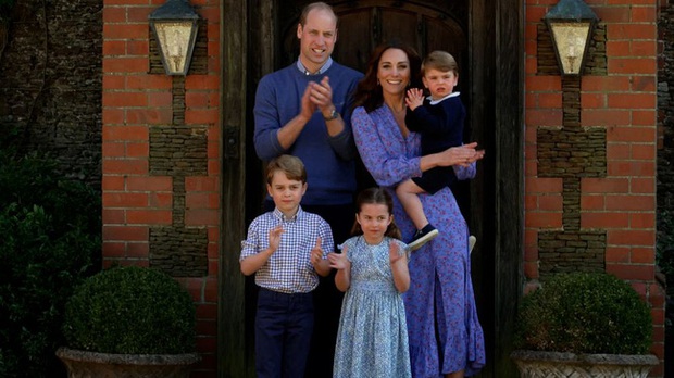 Hoàng tử William lần đầu nói về cuộc chiến giữa hai con George và Charlotte có liên quan đến Công nương Diana - Ảnh 3.