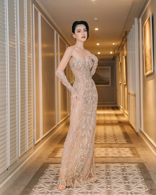Ma nữ Mai Davika diện váy gì mà như nude gần hết, phơi bày trọn vẹn từng milimet body đẹp nhất châu Á - Ảnh 4. Ma nữ Mai Davika diện váy gì mà như nude gần hết, phơi bày trọn vẹn từng milimet body đẹp nhất châu Á - Ảnh 4.