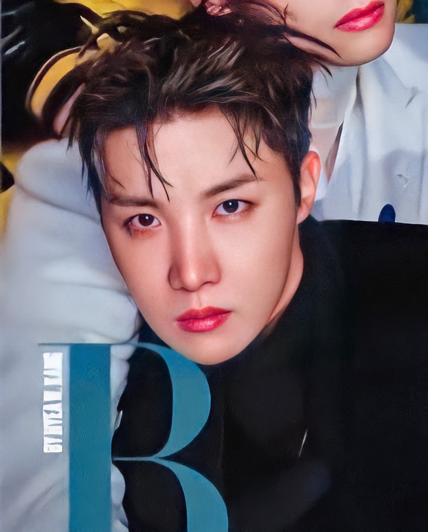 BTS đại náo tạp chí: Jungkook gây bão với tóc mới tôn visual vô thực, tổng tài V và J-Hope lên cả cây đồ hiệu “căng đét” - Ảnh 20.