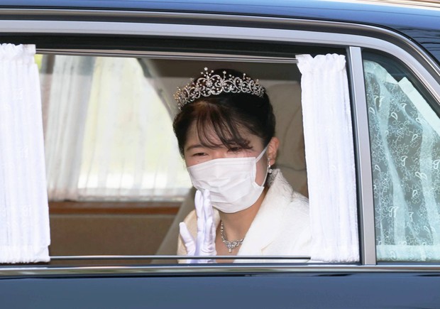 Công chúa Nhật Bản làm lễ trưởng thành: Xuất hiện rạng rỡ với vương miện đi mượn, từng chi tiết đều ngập tràn phong thái vương giả - Ảnh 5.