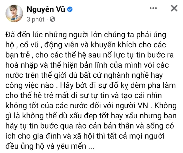 1 sao nam Vbiz lên tiếng khi Thuỳ Tiên bị giảng viên Đại học chê bai: Hãy bớt sự đố kỵ, gièm pha đi - Ảnh 2. 1 sao nam Vbiz lên tiếng khi Thuỳ Tiên bị giảng viên Đại học chê bai: Hãy bớt sự đố kỵ, gièm pha đi - Ảnh 2.