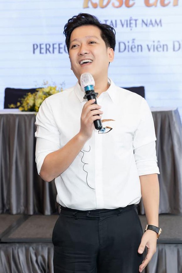 Sốc toàn tập loạt ảnh Trường Giang thời còn gầy rộc như da bọc xương bên NS Hoài Linh: Không phải cứ gầy là auto đẹp! - Ảnh 4.