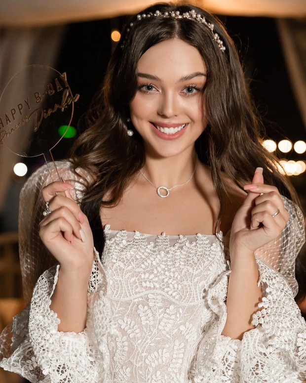 Bạn gái Dũng gôn chứng minh: Ra đường em là siêu mẫu quốc tế, về ra mắt chỉ như nàng dâu hiền - Ảnh 4.