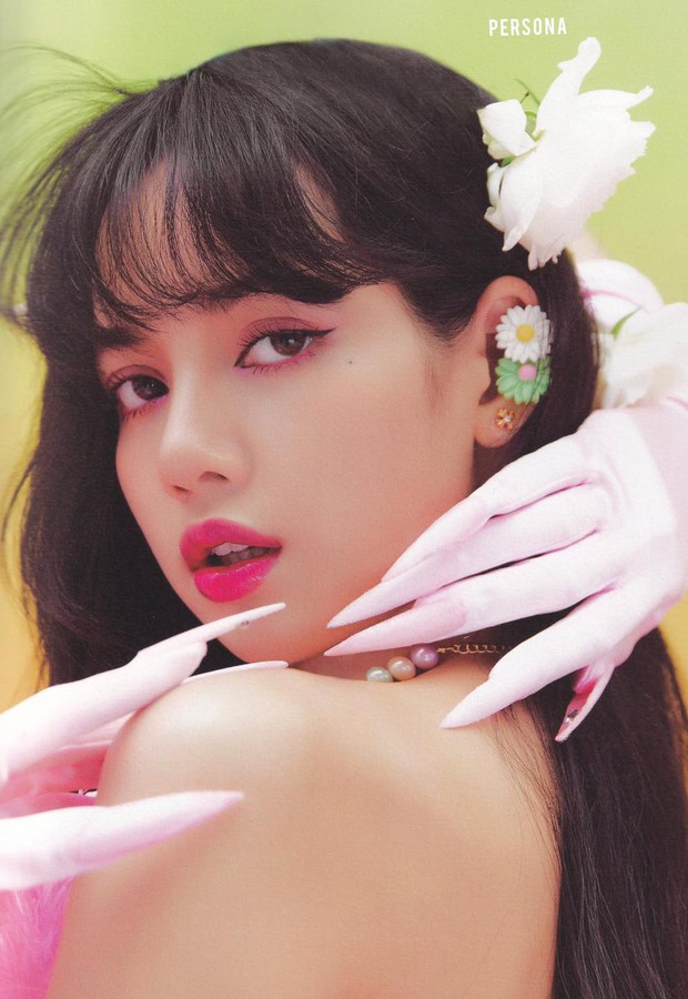 Lisa (BLACKPINK): Từ sao nhí Thái Lan đến em gái quốc tế làm nên lịch sử và những giọt nước mắt chảy ngược phía sau thành công - Ảnh 11. Lisa (BLACKPINK): Từ sao nhí Thái Lan đến em gái quốc tế làm nên lịch sử và những giọt nước mắt chảy ngược phía sau thành công - Ảnh 11.