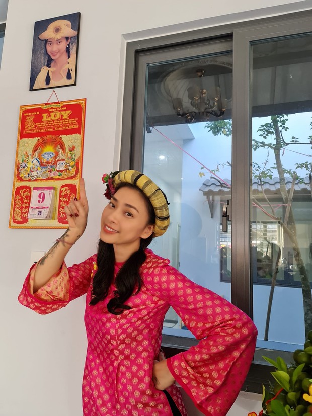 Sao Việt đọ dáng với áo dài: Hà Tăng, Lan Ngọc đội mấn trẻ trung, Quỳnh Anh Shyn diện áo trễ vai gợi cảm - Ảnh 6.