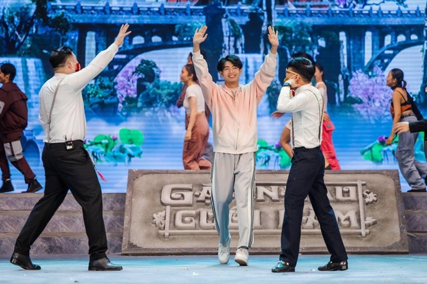 Cập nhật ngay loạt hot trend 2020 được nhắc đến trong Táo Quân: Em gái trà xanh, Ơ mây zing gút chóp... - Ảnh 3.