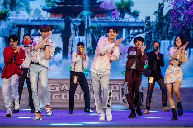 Cập nhật ngay loạt hot trend 2020 được nhắc đến trong Táo Quân: Em gái trà xanh, Ơ mây zing gút chóp... - Ảnh 4.