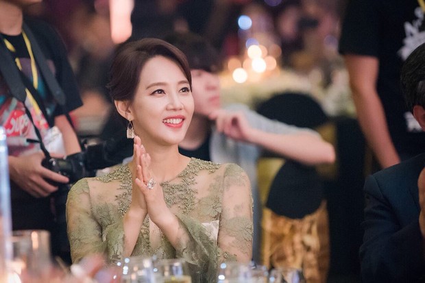 Dàn mỹ nhân Gia Đình Là Số 1 dính lời nguyền: Hwang Jung Eum bị CEO phụ bạc, Yoo In Na và Hoa hậu Hàn khổ vì bê bối tình dục - Ảnh 15.