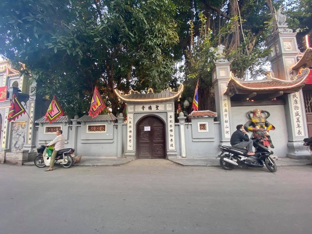Lo ngại Covid-19, chùa Hà nổi tiếng linh thiêng đóng cửa không đón khách đầu năm - Ảnh 1. Lo ngại Covid-19, chùa Hà nổi tiếng linh thiêng đóng cửa không đón khách đầu năm - Ảnh 1.