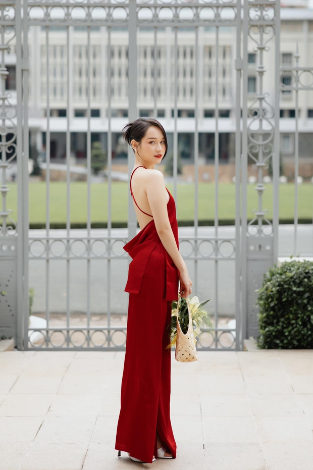 Trúc Anh khác thật rồi: Tung ảnh khai Xuân trong veo chuẩn nàng thơ, ai dè mặc đồ hiểm hóc “thả rông” vòng 1 nóng hổi - Ảnh 3. Trúc Anh khác thật rồi: Tung ảnh khai Xuân trong veo chuẩn nàng thơ, ai dè mặc đồ hiểm hóc “thả rông” vòng 1 nóng hổi - Ảnh 3.