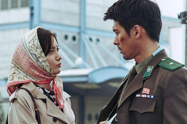 Hyun Bin trốn vợ đi đọc kịch bản với Yoona, khẩu trang kín mít không che được nhan sắc ngút trời - Ảnh 5.