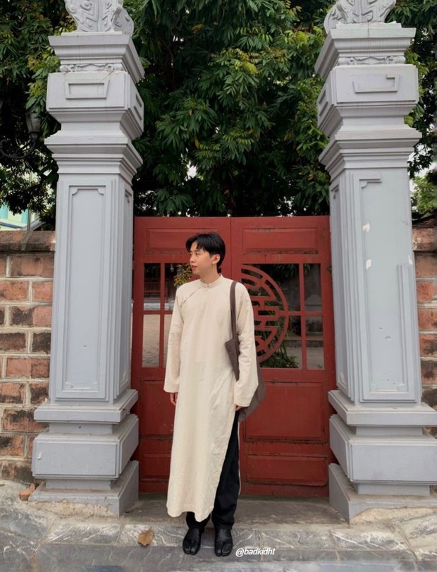 Tết Tân Sửu, cánh mày râu rộn ràng diện áo dài du xuân, vừa lưu giữ nét truyền thống mà trông vẫn chất lừ - Ảnh 3.