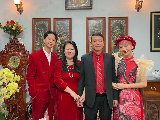 Tổng kết diễn biến 3 ngày Tết trên cõi mạng: Huy Trần về quê Ngô Thanh Vân ăn Tết, Phạm Văn Mách gặp biến căng đúng mùng 1 - Ảnh 8.