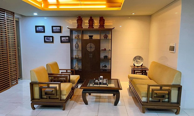 Lê Âu Ngân Anh khoe nhà sang, giàu có như biệt thự dịp năm mới - Ảnh 9.