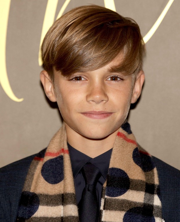 Cậu ấm thứ 2 nhà David Beckham gây sốt với loạt ảnh trên sân cỏ: Dậy thì đầy thành công, thành luôn bản sao của David hồi trẻ? - Ảnh 7.