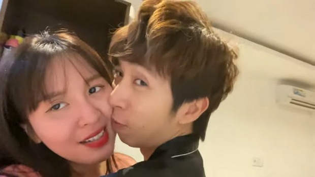 CĐM phẫn nộ với tuyên bố của ViruSs về chuyện tình với Ngân Sát Thủ, cho rằng đậm chất đạo lý và văn vở - Ảnh 1. CĐM phẫn nộ với tuyên bố của ViruSs về chuyện tình với Ngân Sát Thủ, cho rằng đậm chất đạo lý và văn vở - Ảnh 1.