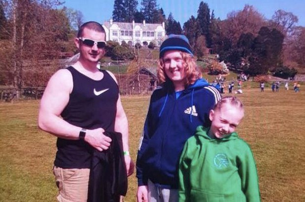 Ông bố và 2 con nhỏ thiệt mạng trong một ngày cực kỳ ý nghĩa, lời thú nhận của hung thủ càng gây phẫn nộ hơn - Ảnh 1.