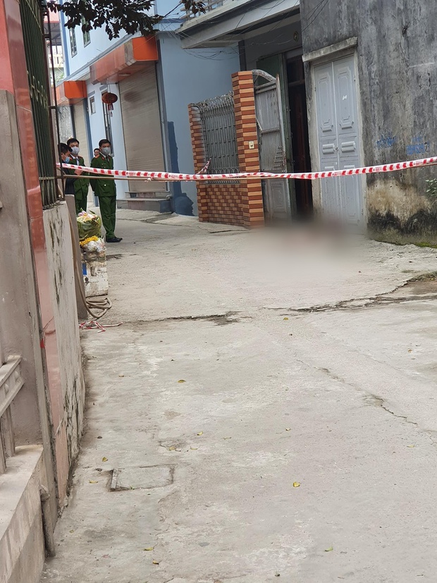 Hà Nội: Chồng dùng hung khí sát hại vợ ngay tại cửa nhà vào chiều mùng 5 Tết - Ảnh 2. Hà Nội: Chồng dùng hung khí sát hại vợ ngay tại cửa nhà vào chiều mùng 5 Tết - Ảnh 2.