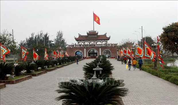 Thái Bình đóng cửa di tích và dừng đón khách ở cơ sở tín ngưỡng - Ảnh 1.