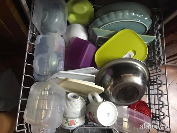 Mẹ đảm 3 con chia sẻ kinh nghiệm dùng máy rửa bát Bosch: Bát đĩa cứ sạch bong mà không tốn nhiều sức - Ảnh 3.