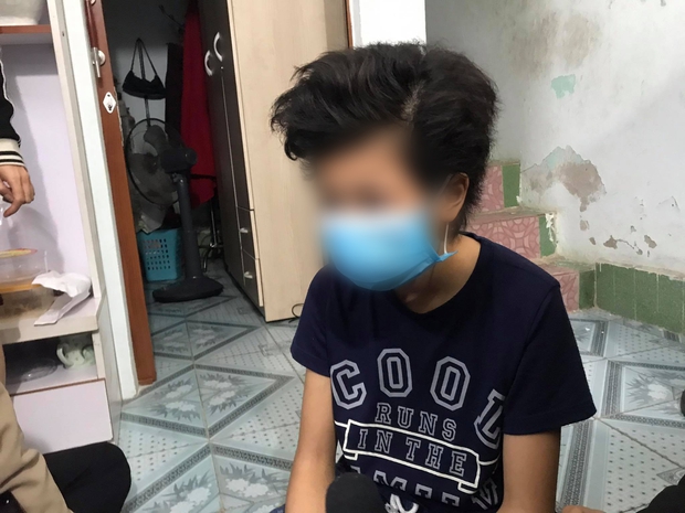 Cháu bé nghi bị mẹ đánh đập, người tình của mẹ xâm hại nhiều lần: Cháu chỉ ước không phải về ngôi nhà đó sống nữa - Ảnh 2. Cháu bé nghi bị mẹ đánh đập, người tình của mẹ xâm hại nhiều lần: Cháu chỉ ước không phải về ngôi nhà đó sống nữa - Ảnh 2.