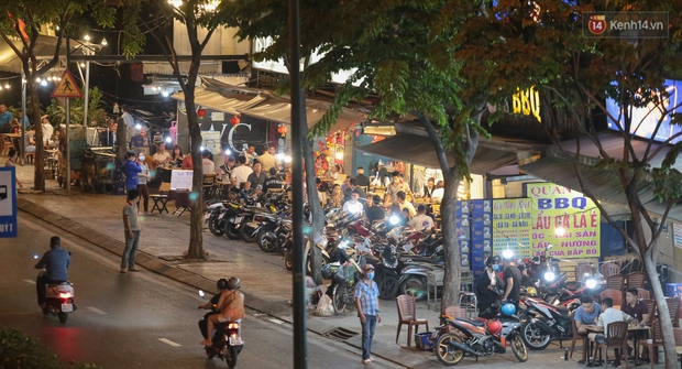 Quán nhậu ở TP. Thủ Đức, beer club trên “phố nhậu” Phạm Văn Đồng vẫn chật kín khách trong cao điểm phòng dịch Covid-19 - Ảnh 1. Quán nhậu ở TP. Thủ Đức, beer club trên “phố nhậu” Phạm Văn Đồng vẫn chật kín khách trong cao điểm phòng dịch Covid-19 - Ảnh 1.