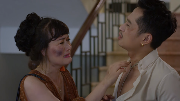 7 chuyện tình trai trẻ lái gái già nức tiếng phim Châu Á: Hot nhất là Lee Ji Ah và đại gia Penthouse còn gì! - Ảnh 10.