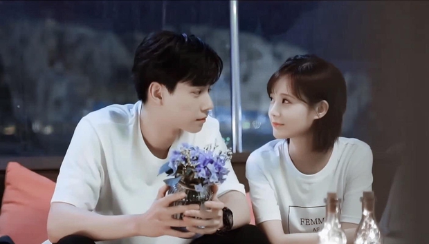 7 chuyện tình trai trẻ lái gái già nức tiếng phim Châu Á: Hot nhất là Lee Ji Ah và đại gia Penthouse còn gì! - Ảnh 11.