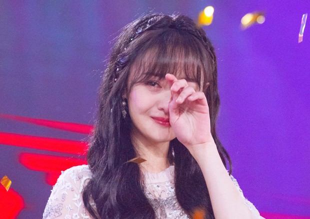 Giữa tin chấn động Trịnh Sảng nhảy lầu tự sát, bố ruột bất ngờ có động thái đáng chú ý - Ảnh 6.