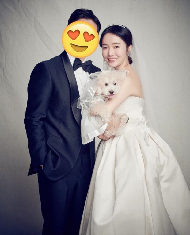 Hội bạn thân mỹ nhân toàn minh tinh thị phi của Son Ye Jin: Người bị chồng cắm sừng, 2 người đẹp bị nghi là trà xanh - Ảnh 17. Hội bạn thân mỹ nhân toàn minh tinh thị phi của Son Ye Jin: Người bị chồng cắm sừng, 2 người đẹp bị nghi là trà xanh - Ảnh 17.