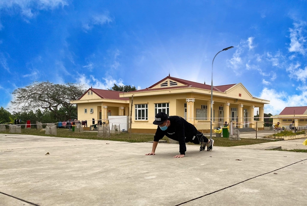 Minh Vương nhận kết quả âm tính lần 1 với Covid-19, tiết lộ tình trạng sức khoẻ và cảm xúc hiện tại sau 3 ngày cách ly tập trung - Ảnh 6. Minh Vương nhận kết quả âm tính lần 1 với Covid-19, tiết lộ tình trạng sức khoẻ và cảm xúc hiện tại sau 3 ngày cách ly tập trung - Ảnh 6.
