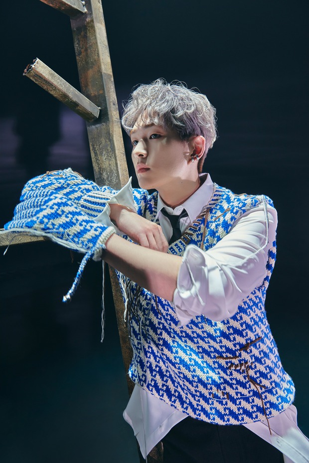 SHINee comeback sau 2 năm rưỡi vắng bóng, cả album rồng rắn trên BXH, Knet cảm thán: Còn gì mà SHINee không cân được? - Ảnh 3. SHINee comeback sau 2 năm rưỡi vắng bóng, cả album rồng rắn trên BXH, Knet cảm thán: Còn gì mà SHINee không cân được? - Ảnh 3.