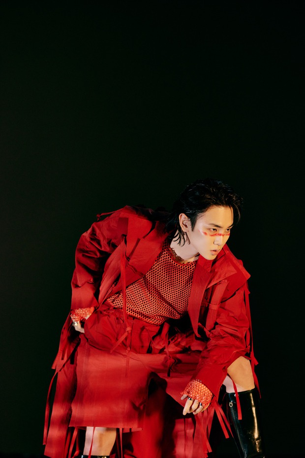 SHINee comeback sau 2 năm rưỡi vắng bóng, cả album rồng rắn trên BXH, Knet cảm thán: Còn gì mà SHINee không cân được? - Ảnh 4. SHINee comeback sau 2 năm rưỡi vắng bóng, cả album rồng rắn trên BXH, Knet cảm thán: Còn gì mà SHINee không cân được? - Ảnh 4.