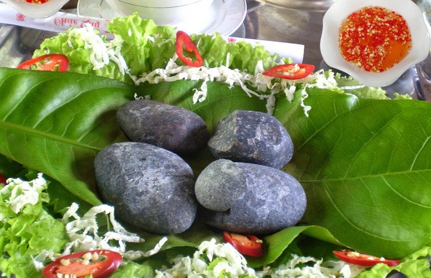Việt Nam có những món đặc sản với tên gọi cực kỳ độc lạ, mới nghe thôi bạn sẽ “xoắn não” chẳng biết ăn được hay không? - Ảnh 2. Việt Nam có những món đặc sản với tên gọi cực kỳ độc lạ, mới nghe thôi bạn sẽ “xoắn não” chẳng biết ăn được hay không? - Ảnh 2.