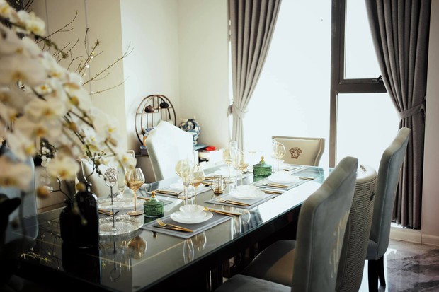 Vợ chồng trẻ đổi nhà đến lần thứ 5, căn hộ mới nhất trị giá 4 tỷ, nhìn view hồ Tây là biết vị trí cực đắc địa - Ảnh 6. Vợ chồng trẻ đổi nhà đến lần thứ 5, căn hộ mới nhất trị giá 4 tỷ, nhìn view hồ Tây là biết vị trí cực đắc địa - Ảnh 6.