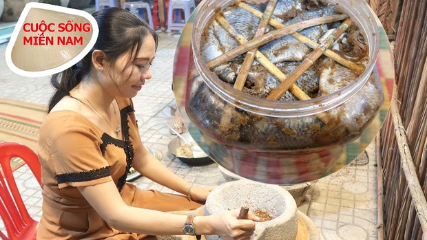 Ở miền Tây có 1 đặc sản muốn ngon là phải để cả đàn giòi bò lúc nhúc, quy trình chế biến thuộc dạng kỳ công bậc nhất - Ảnh 3. Ở miền Tây có 1 đặc sản muốn ngon là phải để cả đàn giòi bò lúc nhúc, quy trình chế biến thuộc dạng kỳ công bậc nhất - Ảnh 3.