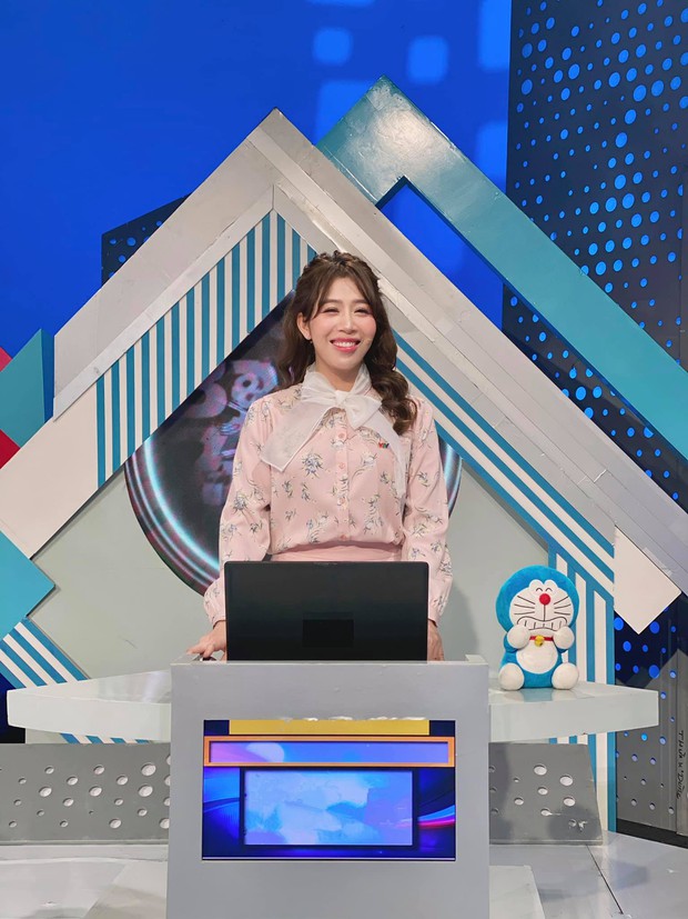 Từng nói dối dẫn được giọng 3 miền để gây ấn tượng khi dự tuyển vào nhà đài, nữ MC Diệp Chi chứng minh thực lực thế nào? - Ảnh 4.