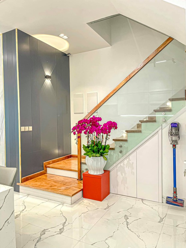 Nhà Vinhomes của vợ chồng trẻ: 18 tỷ đồng, 4 tầng, nội thất đắt đỏ - Ảnh 5.