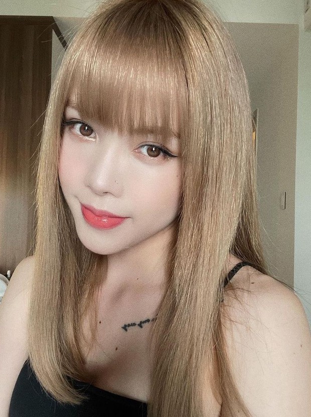 Động thái trái ngược của Sơn Tùng - Thiều Bảo Trâm giữa drama: Người im thin thít, người cứ 1-2 ngày lại “bão” ảnh - Ảnh 2. Động thái trái ngược của Sơn Tùng - Thiều Bảo Trâm giữa drama: Người im thin thít, người cứ 1-2 ngày lại “bão” ảnh - Ảnh 2.