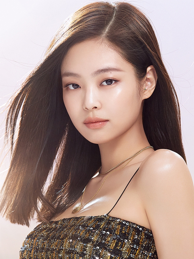 Cuộc đời như tiểu thuyết của Jennie (BLACKPINK): Idol toàn cầu gia thế khủng, bạn toàn celeb quốc tế, hẹn hò 2 nam thần hàng đầu - Ảnh 3.