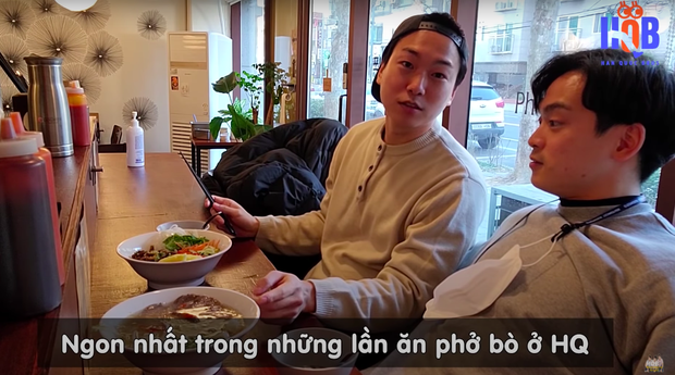 Xe bán phở lề đường Rosé từng ghé qua nay đã “đổi đời”, chất lượng đồ ăn mới là điều khiến dân tình nghi ngờ nhất - Ảnh 11.