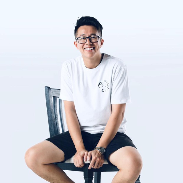 Nghi vấn trai đẹp 6 múi Người Ấy Là Ai đá đểu Matt Liu - bạn trai Hương Giang, netizen cãi nhau tưng bừng - Ảnh 4. Nghi vấn trai đẹp 6 múi Người Ấy Là Ai đá đểu Matt Liu - bạn trai Hương Giang, netizen cãi nhau tưng bừng - Ảnh 4.