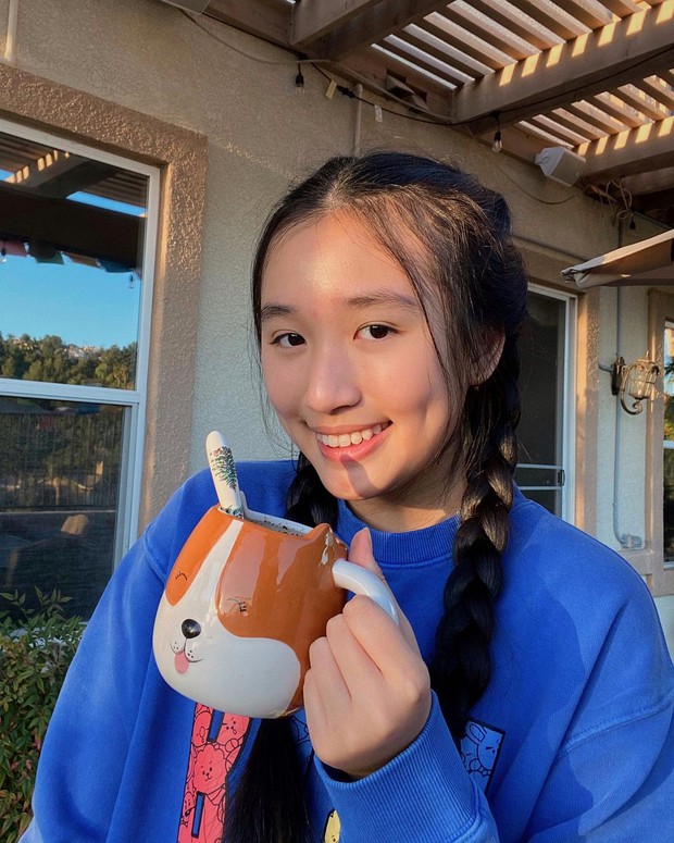 Tiểu thư YouTuber Jenny Huỳnh khoe phòng riêng ở Mỹ, nhìn là biết rich kid thứ thiệt đây rồi! - Ảnh 1. Tiểu thư YouTuber Jenny Huỳnh khoe phòng riêng ở Mỹ, nhìn là biết rich kid thứ thiệt đây rồi! - Ảnh 1.