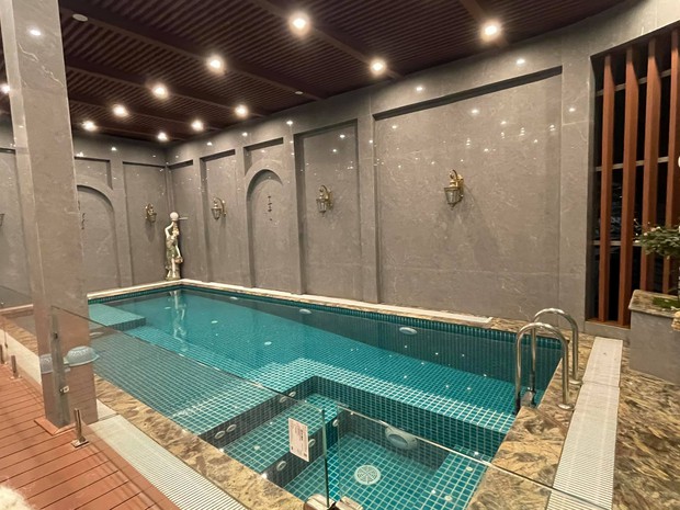 Biệt thự 7 tầng của đại gia ngành sắt Việt giàu lên từ thu mua sắt vụn: Độ hoành tráng sánh ngang lâu đài, tổng giá trị cỡ 300 tỷ - Ảnh 16. Biệt thự 7 tầng của đại gia ngành sắt Việt giàu lên từ thu mua sắt vụn: Độ hoành tráng sánh ngang lâu đài, tổng giá trị cỡ 300 tỷ - Ảnh 16.