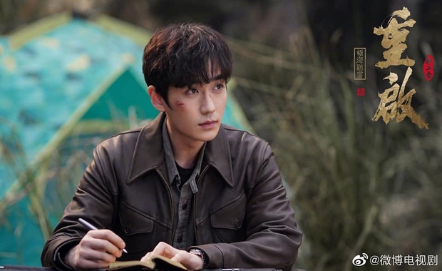 TOP 10 diễn viên hot nhất Weibo 2020: Nhiệt Ba đóng hồ ly cưng thế mà chỉ hạng 2, dàn lưu lượng Tiêu Chiến - Vương Nhất Bác bay màu - Ảnh 1. TOP 10 diễn viên hot nhất Weibo 2020: Nhiệt Ba đóng hồ ly cưng thế mà chỉ hạng 2, dàn lưu lượng Tiêu Chiến - Vương Nhất Bác bay màu - Ảnh 1.