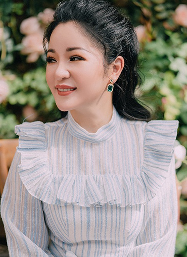 Con gái danh hài Thúy Nga: Học trường học phí siêu đắt đỏ, mới 10 tuổi đã làm một việc liều lĩnh khiến mẹ tự hào hết sức - Ảnh 3. Con gái danh hài Thúy Nga: Học trường học phí siêu đắt đỏ, mới 10 tuổi đã làm một việc liều lĩnh khiến mẹ tự hào hết sức - Ảnh 3.