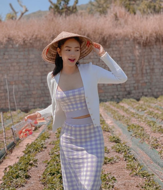 Minh Hằng có nhiều váy áo bình dân siêu xinh và tôn dáng, chị em “đu” theo cực dễ - Ảnh 1.